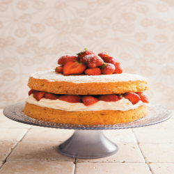 Mother’s Day strawberry & mascarpone cream Victoria sponge